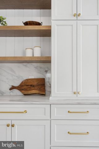 2577 WAYLAND RD, Berwyn, PA 19312