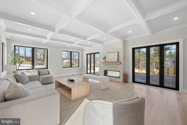 2577 WAYLAND RD, Berwyn, PA 19312