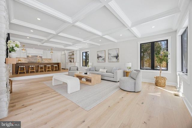 2577 WAYLAND RD, Berwyn, PA 19312