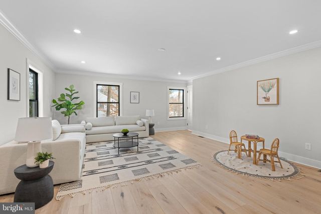 2577 WAYLAND RD, Berwyn, PA 19312