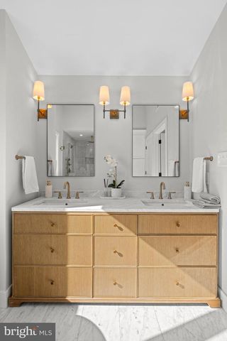 2577 WAYLAND RD, Berwyn, PA 19312