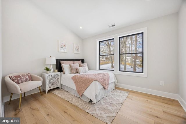 2577 WAYLAND RD, Berwyn, PA 19312