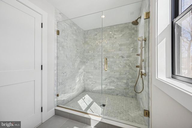 2577 WAYLAND RD, Berwyn, PA 19312