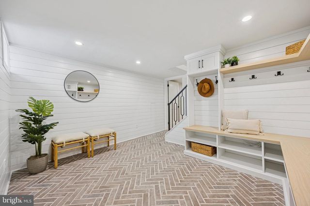 2577 WAYLAND RD, Berwyn, PA 19312