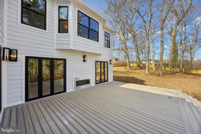 2577 WAYLAND RD, Berwyn, PA 19312