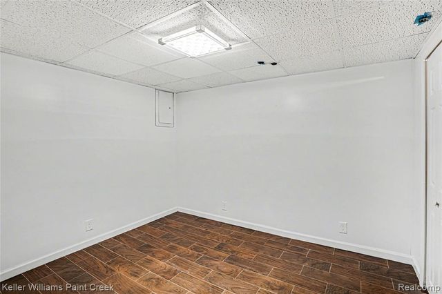 30016 Holly Court, Warren, MI 48092