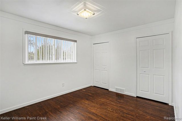 30016 Holly Court, Warren, MI 48092