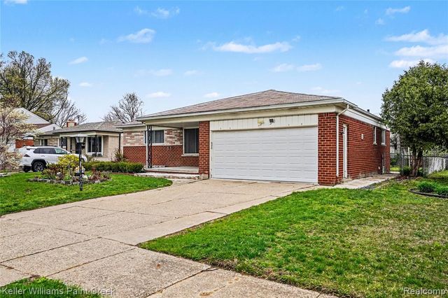 30016 Holly Court, Warren, MI 48092