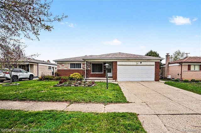 30016 Holly Court, Warren, MI 48092