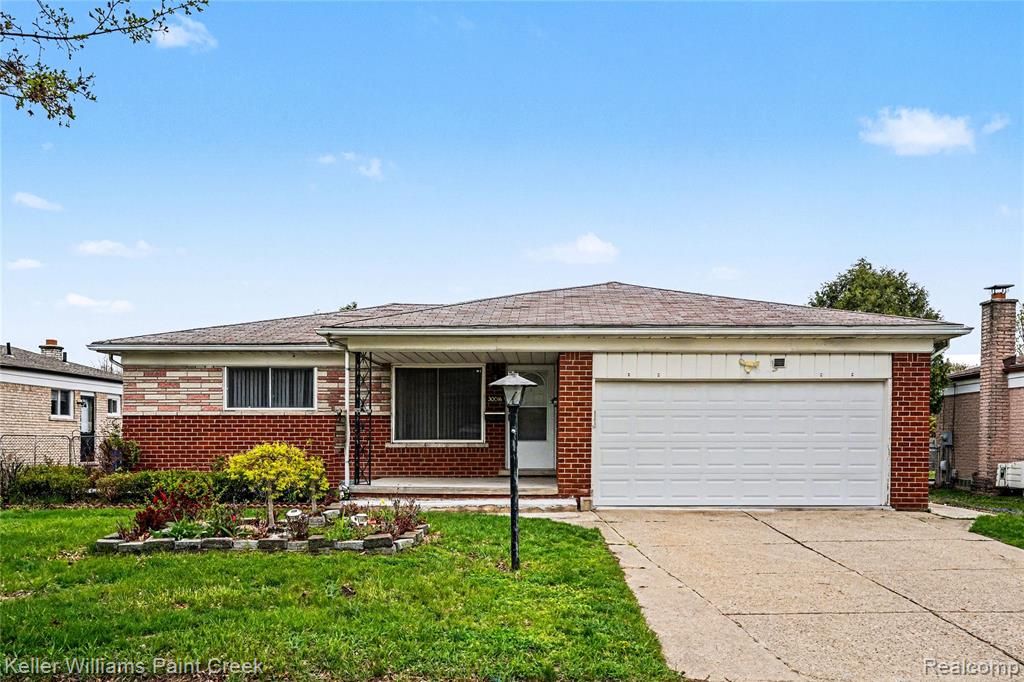 30016 Holly Court, Warren, MI 48092