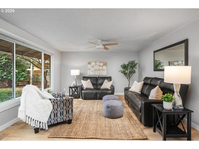 6015 Sw GLENBROOK Rd, Beaverton, OR 97007