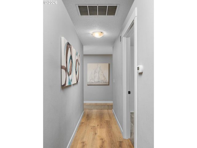 6015 Sw GLENBROOK Rd, Beaverton, OR 97007