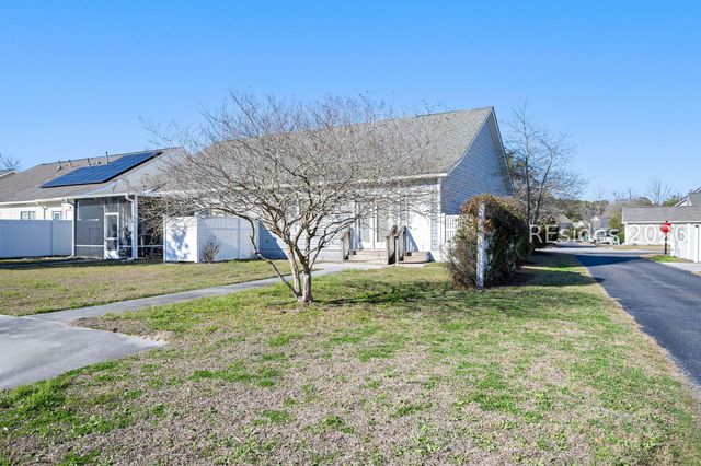 81 3rd Ave, Bluffton, SC 29910