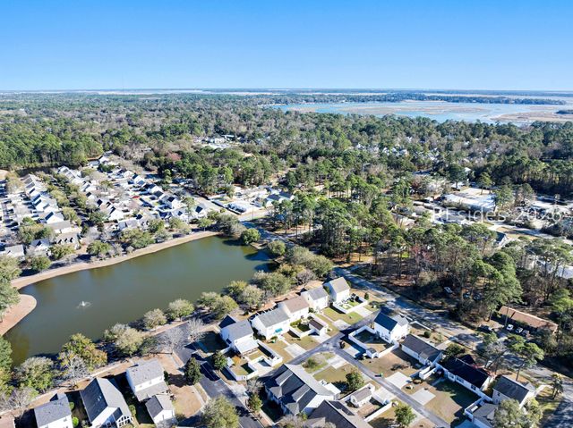 81 3rd Ave, Bluffton, SC 29910