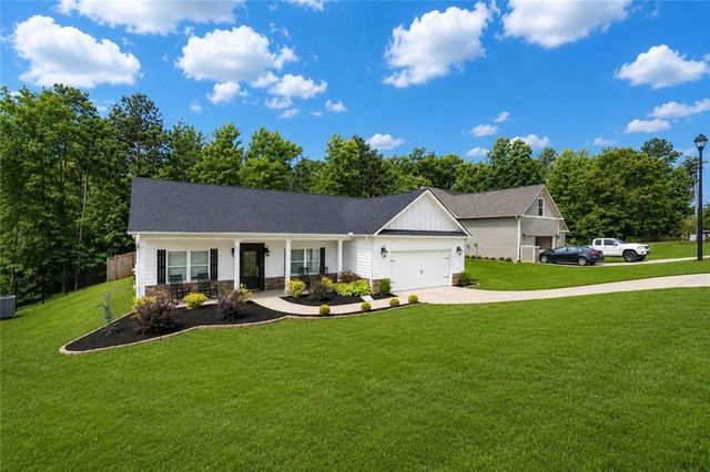 8851 St Andrews Parkway, Winston, GA 30187