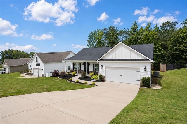 8851 St Andrews Parkway, Winston, GA 30187
