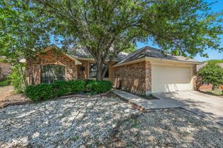 1027 Brittany Drive, Denton, TX 76209
