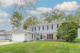 1032 Apple Lane, Lombard, IL 60148