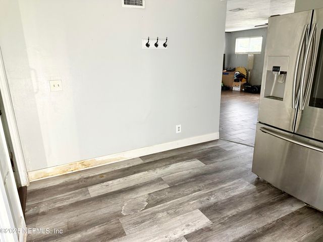 185 LESTER Drive, Orange Park, FL 32073