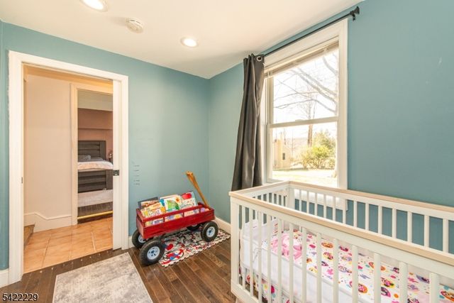 5 Bear Pond Trl, Hopatcong Boro, NJ 07821