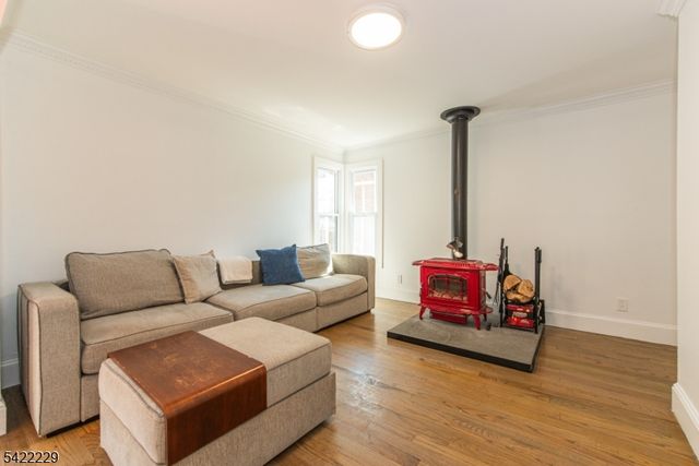 5 Bear Pond Trl, Hopatcong Boro, NJ 07821