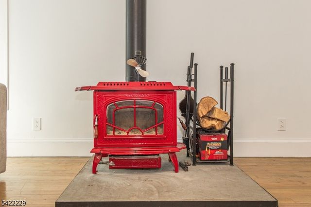 5 Bear Pond Trl, Hopatcong Boro, NJ 07821