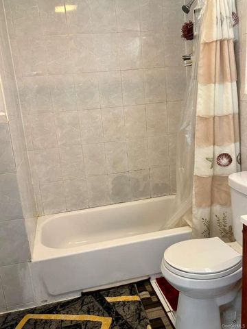 9716 127th Street, Richmond Hill S., NY 11419
