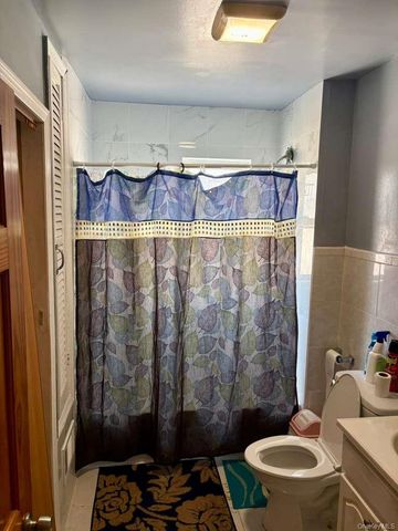 9716 127th Street, Richmond Hill S., NY 11419
