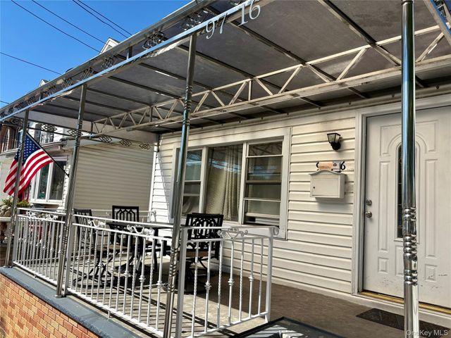 9716 127th Street, Richmond Hill S., NY 11419