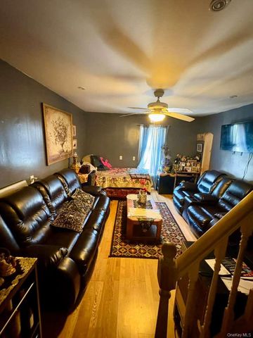 9716 127th Street, Richmond Hill S., NY 11419