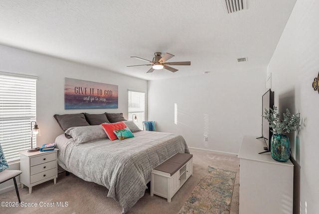 1995 Diablo Circle SW, Palm Bay, FL 32908