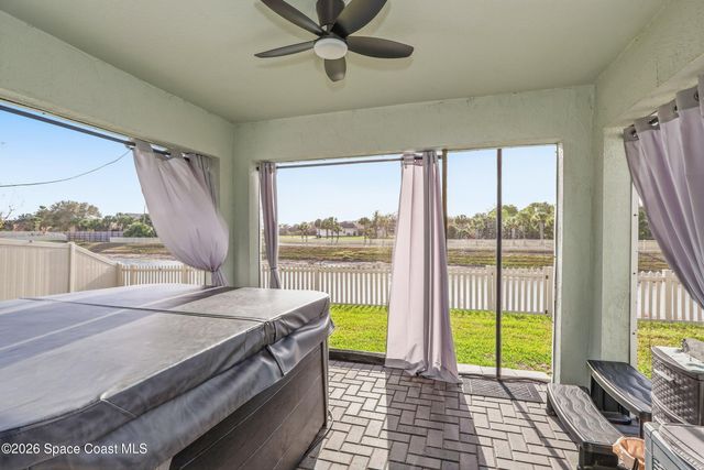 1995 Diablo Circle SW, Palm Bay, FL 32908