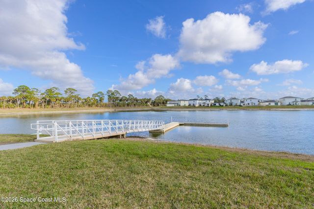 1995 Diablo Circle SW, Palm Bay, FL 32908