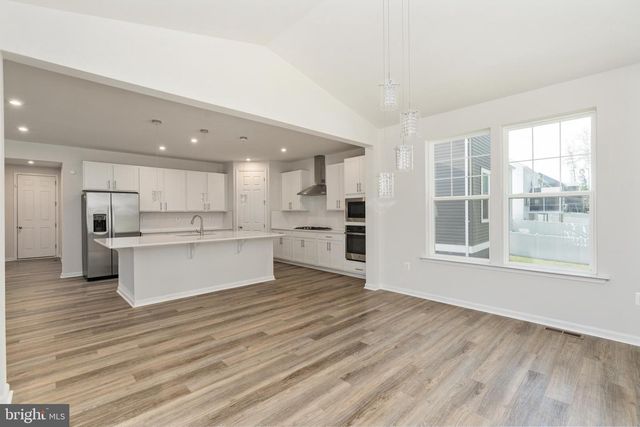 54 BOXELDER DR, Stafford, VA 22554