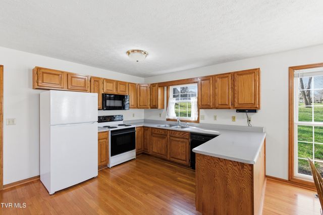 249 Mosswood Lane, Bristol, VA 24201