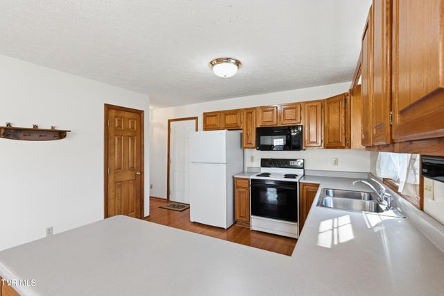 249 Mosswood Lane, Bristol, VA 24201