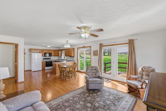 249 Mosswood Lane, Bristol, VA 24201