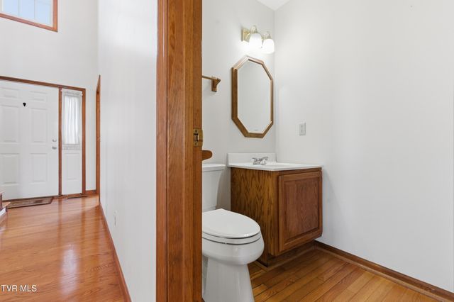 249 Mosswood Lane, Bristol, VA 24201