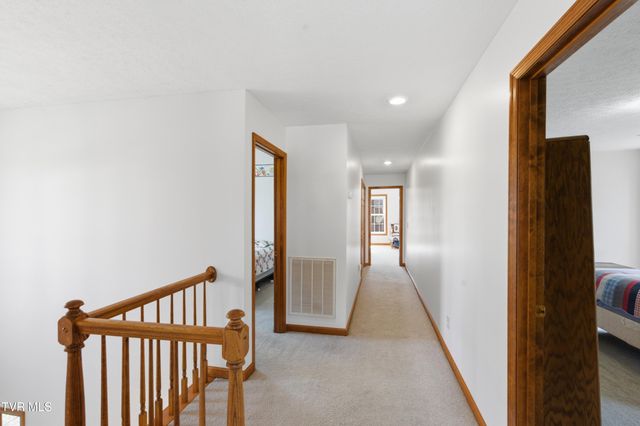 249 Mosswood Lane, Bristol, VA 24201