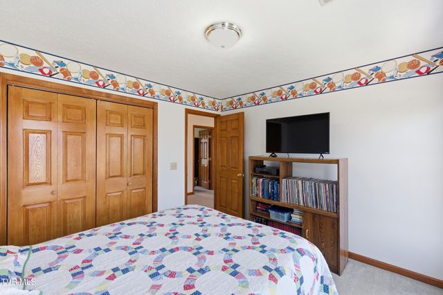 249 Mosswood Lane, Bristol, VA 24201