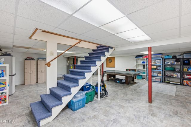 249 Mosswood Lane, Bristol, VA 24201