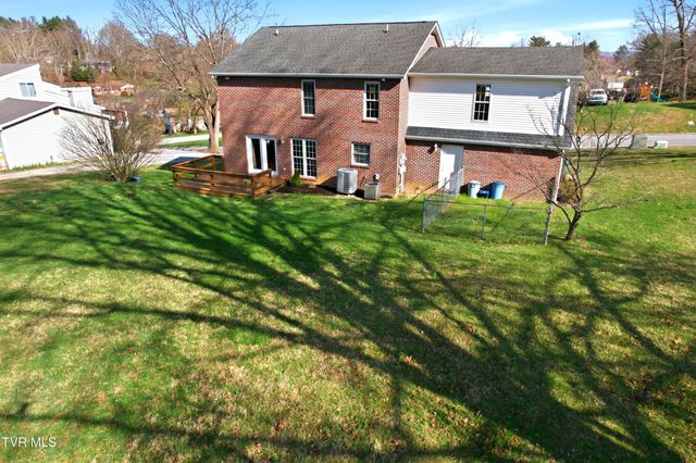 249 Mosswood Lane, Bristol, VA 24201