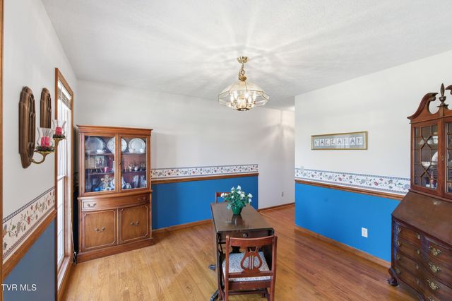 249 Mosswood Lane, Bristol, VA 24201