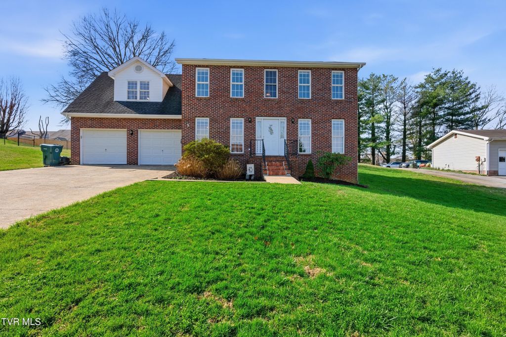 249 Mosswood Lane, Bristol, VA 24201