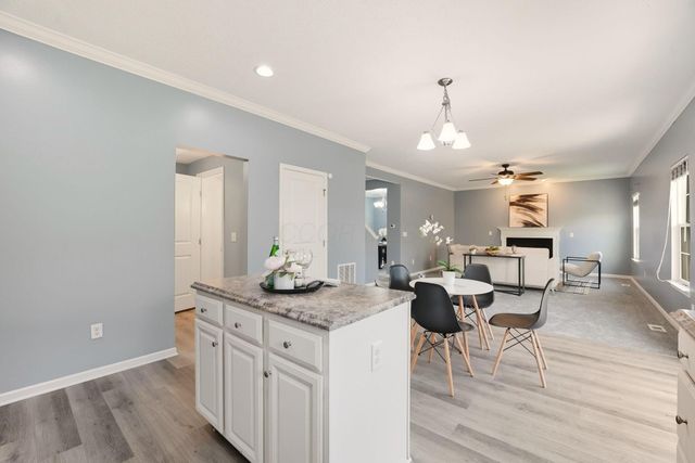 173 Old Colony Drive, Delaware, OH 43015