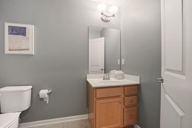 173 Old Colony Drive, Delaware, OH 43015