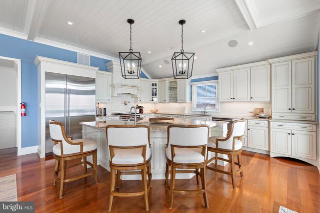107 E JEANETTE AVE, Long Beach Township, NJ 08008
