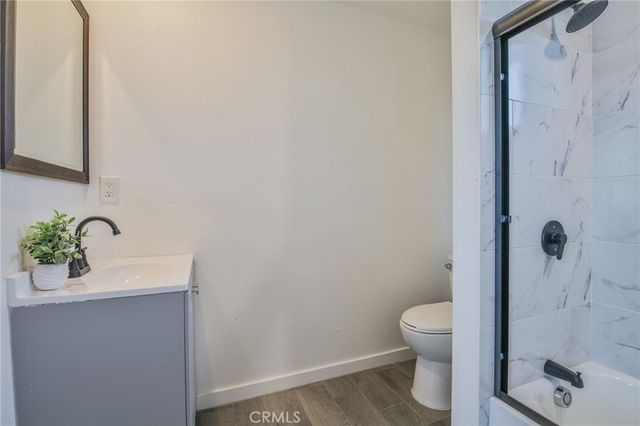 -930 N Eastman, Los Angeles, CA 90063
