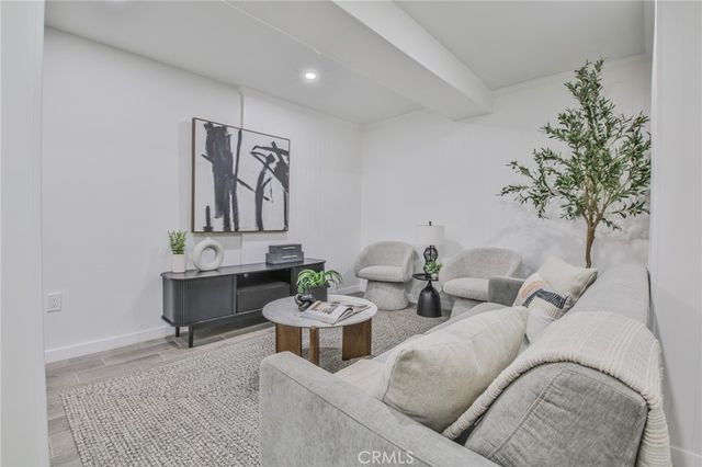 -930 N Eastman, Los Angeles, CA 90063