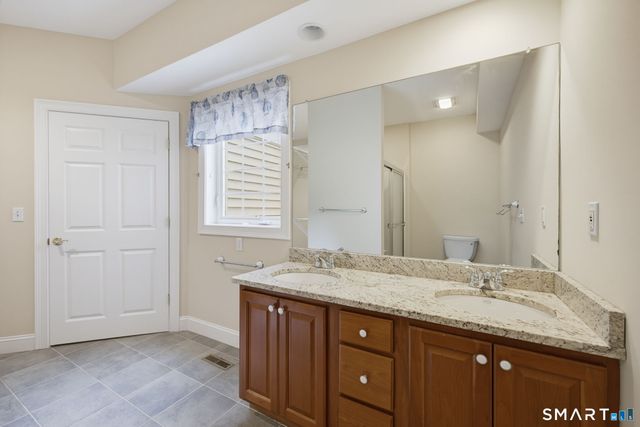 902 Dzen Way 902, South Windsor, CT 06074